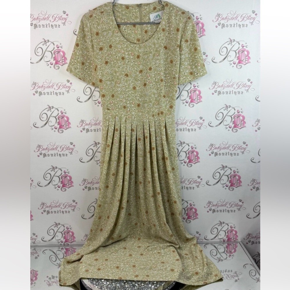 Mark Edwards dress, Maxi, Long vintage flowers tie up Floral belted Dress